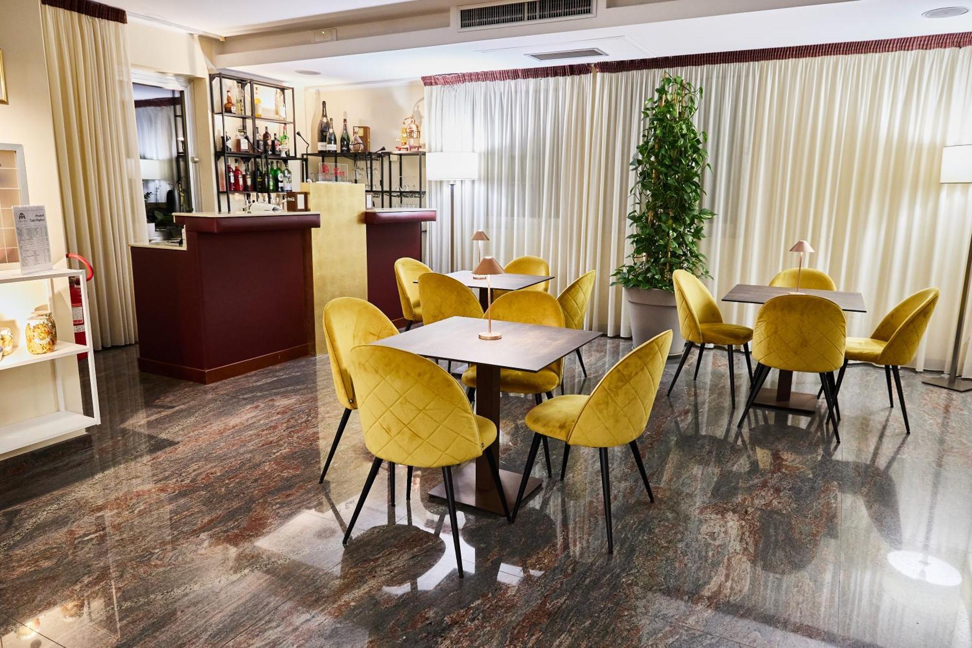 Appia Antica Hotel كوراتو المظهر الخارجي الصورة