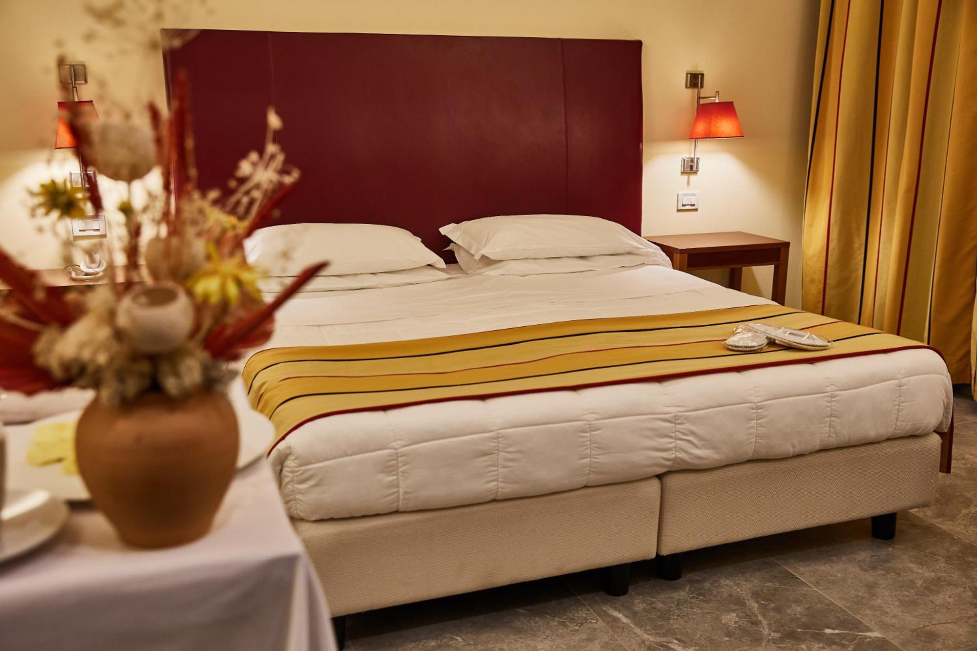 Appia Antica Hotel كوراتو المظهر الخارجي الصورة