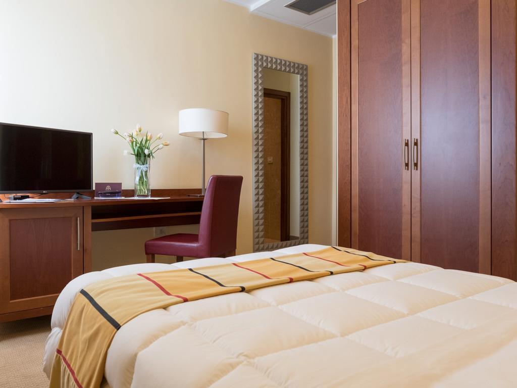 Appia Antica Hotel كوراتو المظهر الخارجي الصورة